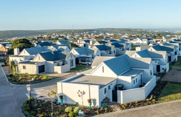 1 Bedroom Property for Sale in Stilbaai Wes Western Cape